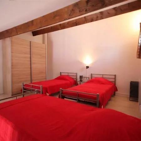 וילה 5 Couchages Terrasse Ombragee Parking Dans Securisee Avec Piscine Commune A 400m De La Lrjp65